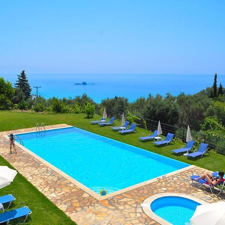 Large Apartment By The Pool - Pelekas Beach, Corfu Екстер'єр фото