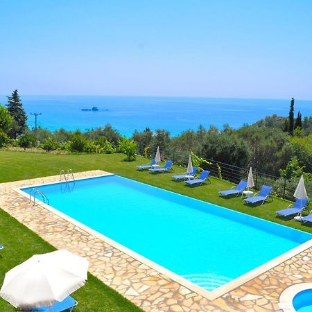 Large Apartment By The Pool - Pelekas Beach, Corfu Екстер'єр фото
