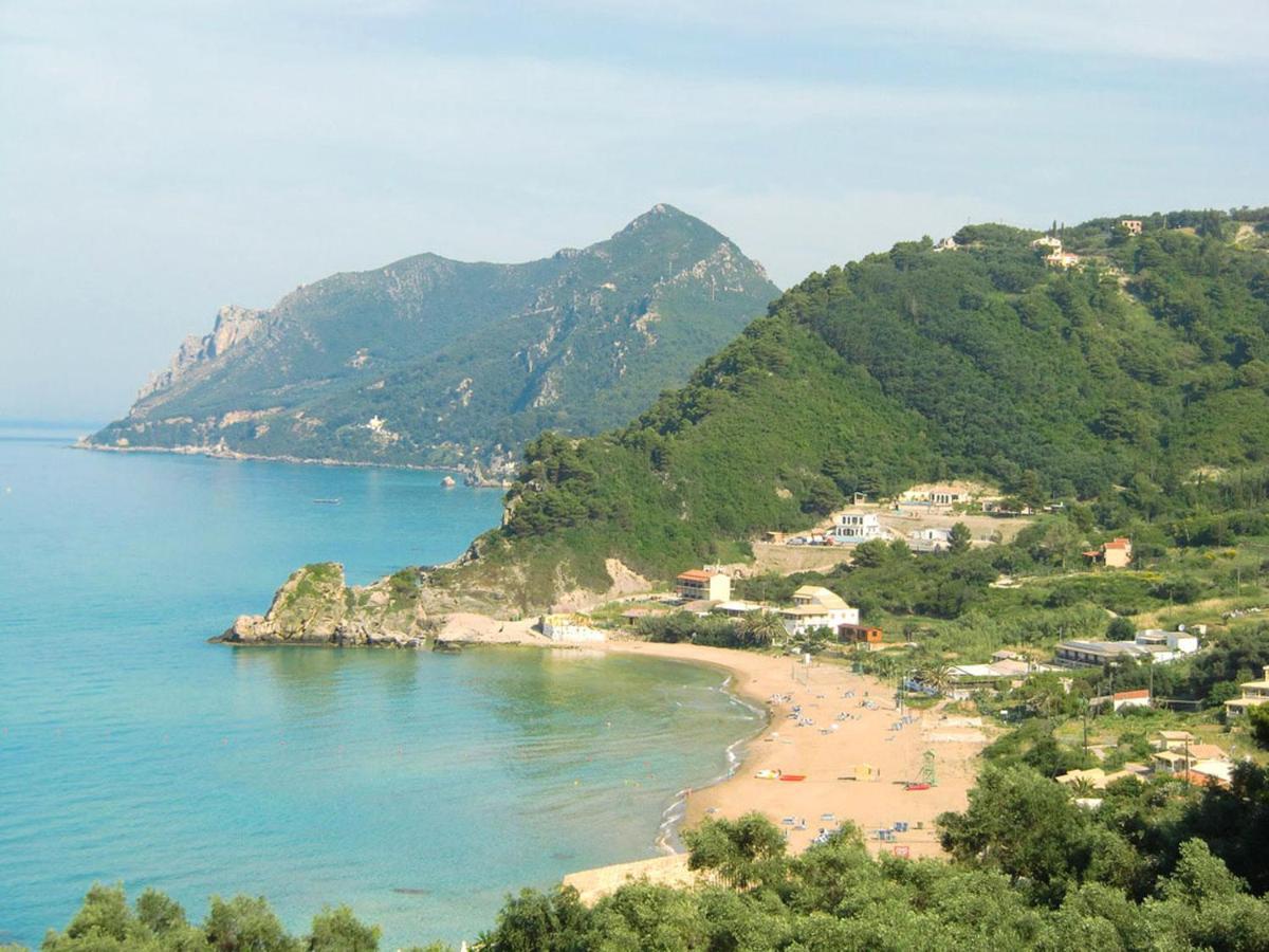 Large Apartment By The Pool - Pelekas Beach, Corfu Екстер'єр фото